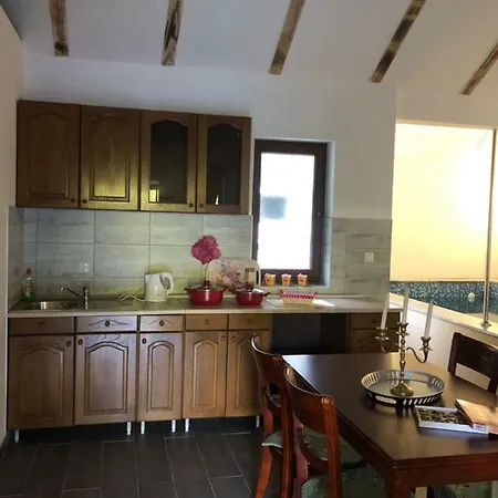Salem Villa